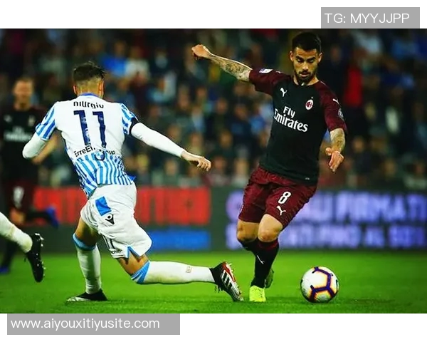 拜仁欧冠海报发布奥利塞比朔夫尤尔曼亮相展现球队风采