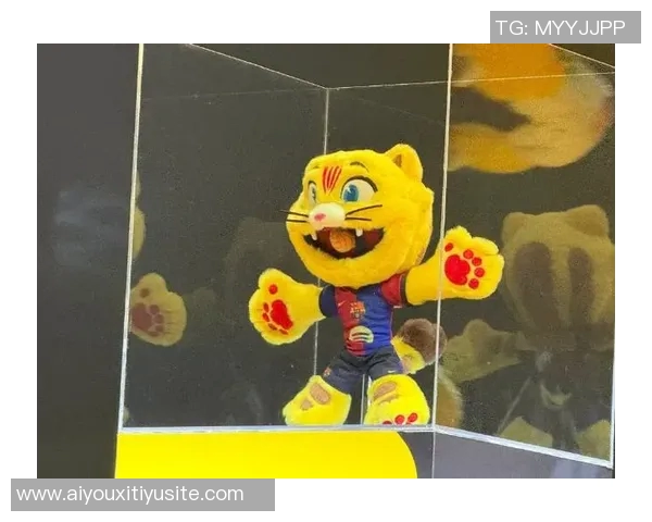 巴萨吉祥物CAT毛绒玩具热销球迷排队争购售价3499欧元