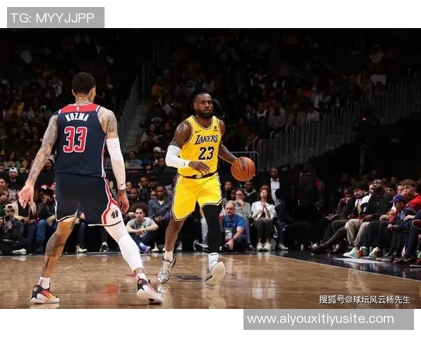 浓眉表现出色前三节高效得分19分并抢下9篮板助力球队争胜