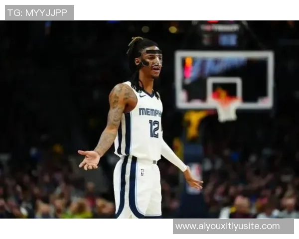 小里弗斯建议莫兰特专注比赛提升形象如同欧文成功逆转风评