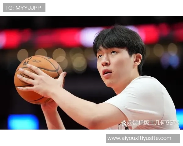 哈利伯顿称赞杨瀚森传球能力强调他能迅速适应NBA比赛节奏